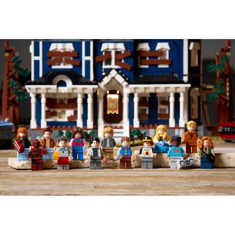 LEGO ICONS 11370 Stranger Things: The Creel House