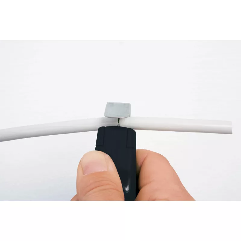 Śrubokręt Wiha 44240 z ergonomiczną rękojeścią i magnetyczną końcówką