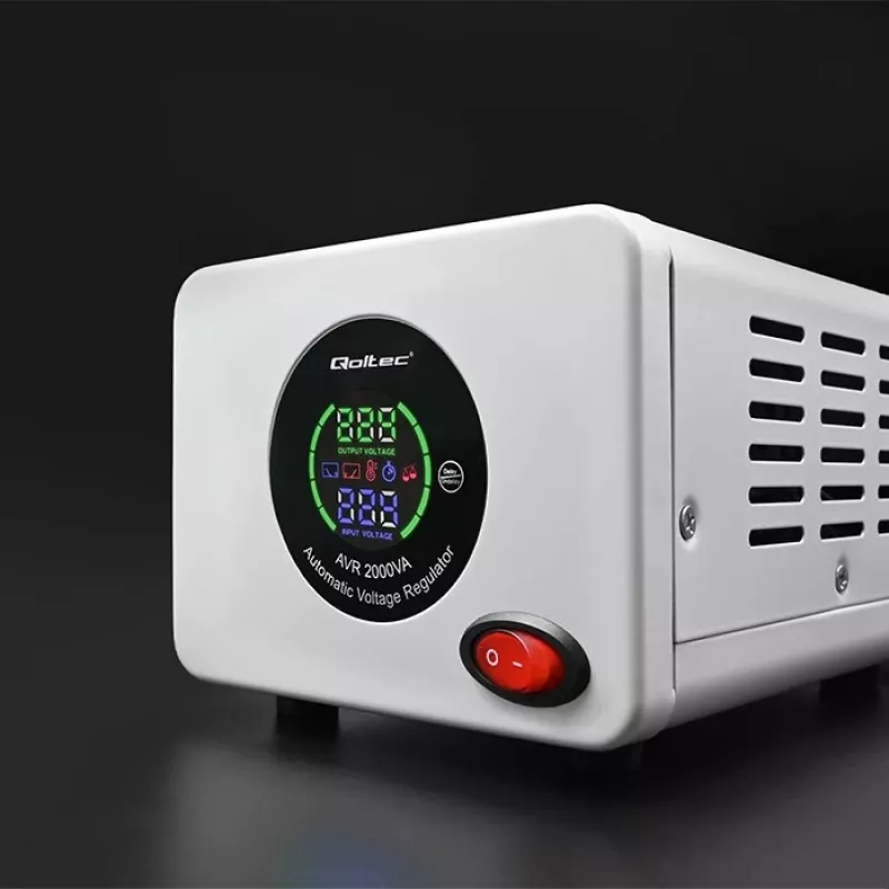 Qoltec 50724 Automatyczny Stabilizator Napięcia AVR 2000VA