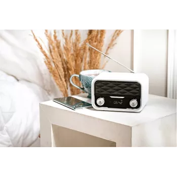 Przenośne radio Adler AD 1185 — FM, Bluetooth 4.0, MP3, karta SD, AUX, bateria 1800 mAh, wyświetlacz LCD, ładowanie micro-USB