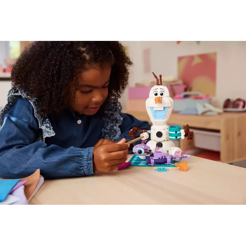 LEGO DISNEY 43287 Olaf i Bruni – Piknikowa zabawa
