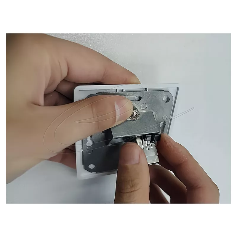 Moduł keystone DELOCK 90757 płaski RJ-45 srebrny, 16,1×29,8×19,5 mm
