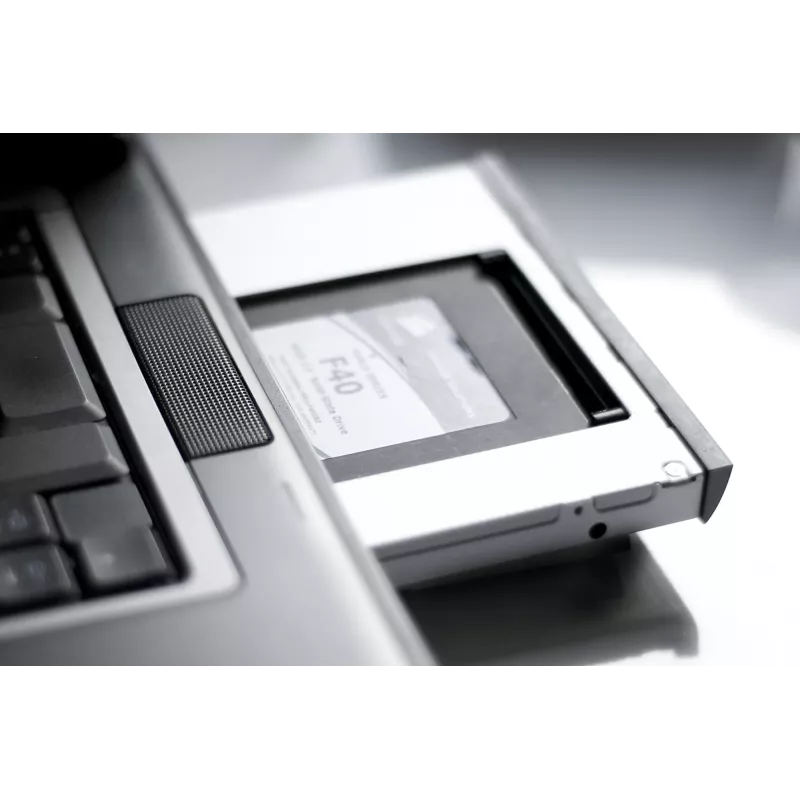 Rama montażowa SSD / HDD CD / DVD / Blu-ray SATA na SATA III 12,7 mm