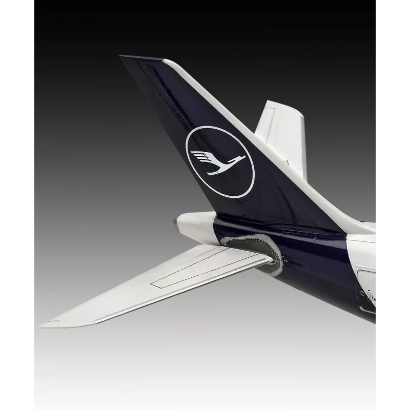 Plastikowy model samolotu REVELL Airbus A330-300 Lufthansa skala 1:144