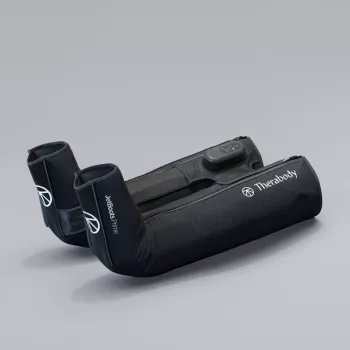 Pneumatyczne buty regeneracyjne Therabody RecoveryAir JetBoots Prime S — sekwencyjny system kompresji, bateria, 180 min działania, czarny, 2,51 kg