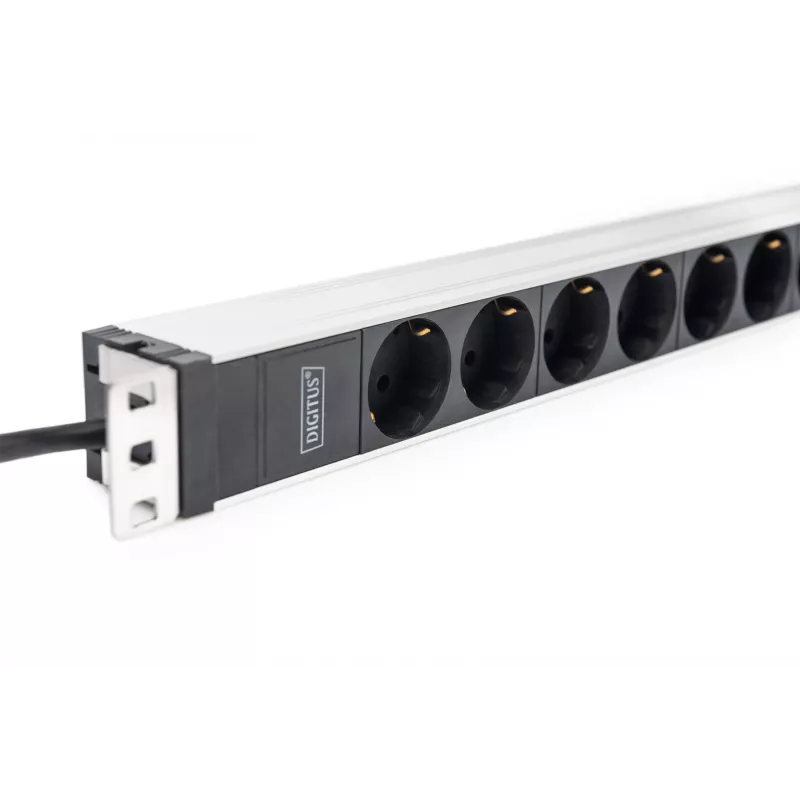 Listwa zasilająca Digitus z profilem aluminiowym, 8 gniazd bezpiecznych, kabel 2 m, wtyczka IEC C20