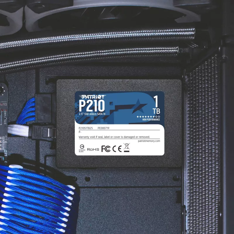 Dysk SSD 2,5 inch SATA III PATRIOT P210 1 TB — odczyt 500 MB/s, zapis 400 MB/s, wysokość 7 mm
