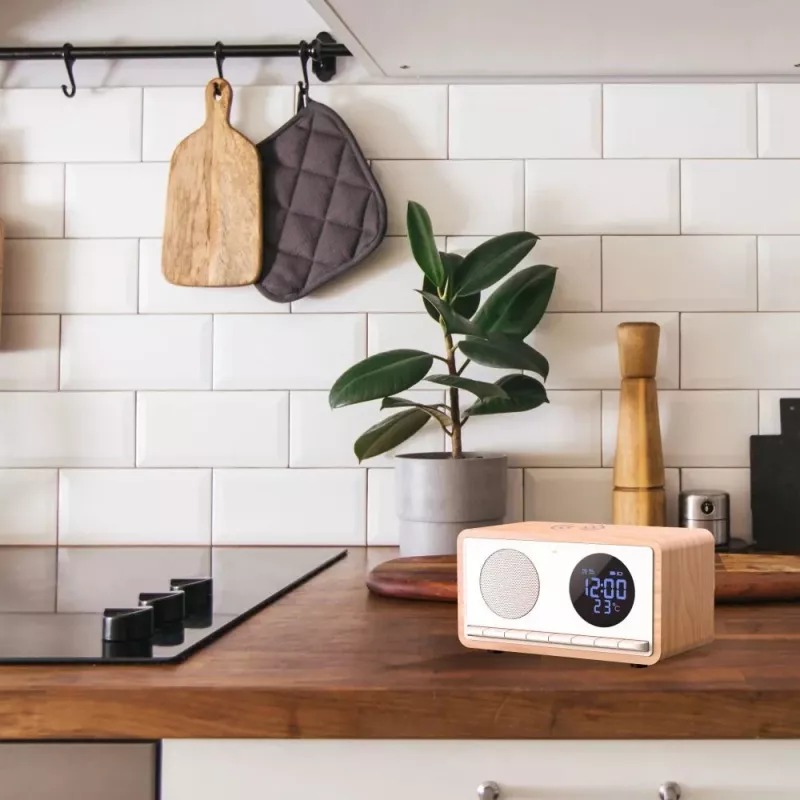 MANTA RDI912W Rimini radiobudzik, Bluetooth i ładowanie bezprzewodowe, biały