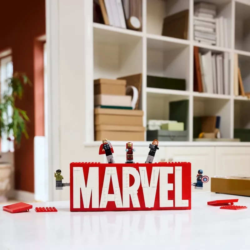LEGO MARVEL 76313 Logo MARVEL