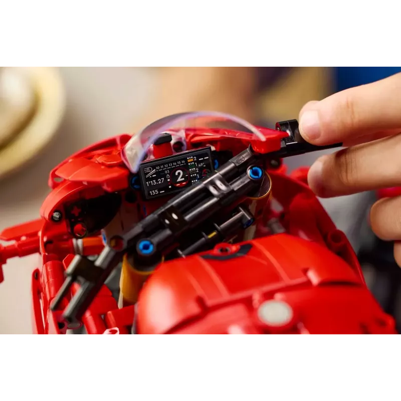 LEGO TECHNIC 42202 Motocykl Ducati Panigale V4 S