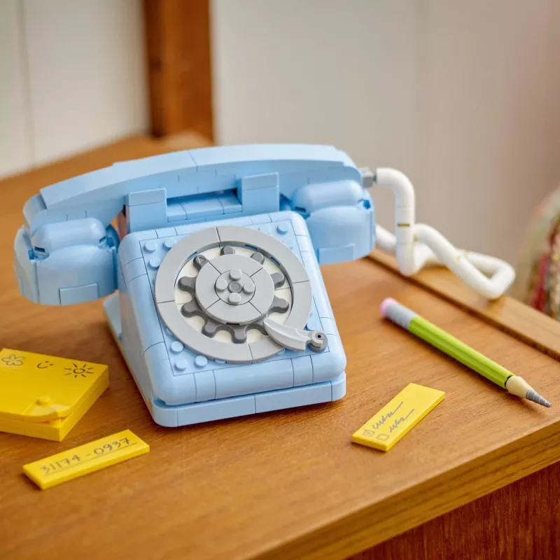 Zestaw konstrukcyjny LEGO Creator 3-w-1 31174 Telefon retro, 383 elementy, od 8 lat, 70×110×150 mm