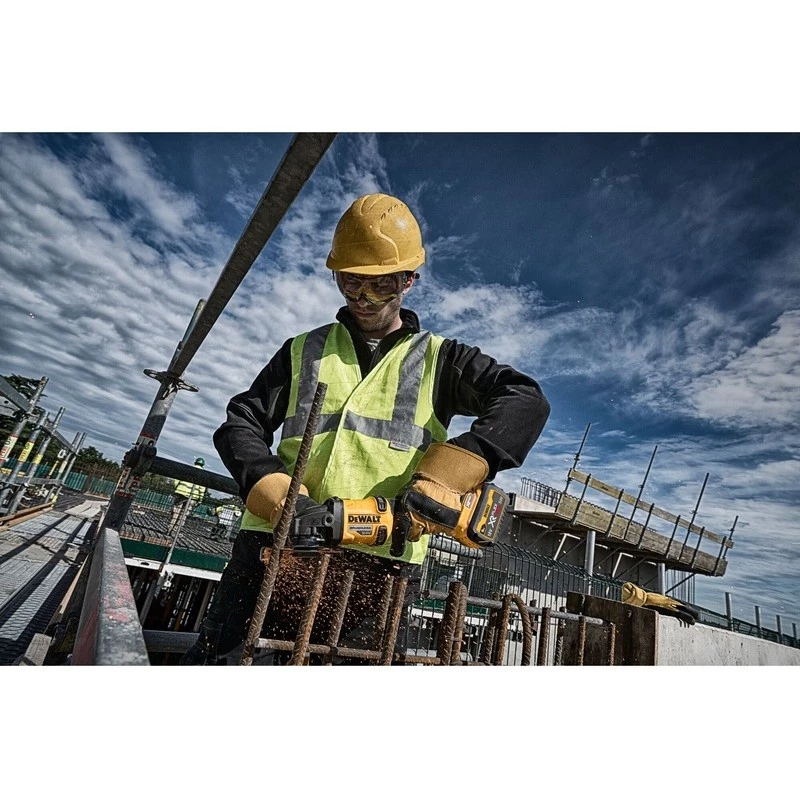 Szlifierka taśmowa DeWALT DCG418NT-XJ