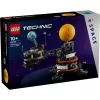LEGO Technic Pianeta Terra e Luna in Orbita – Giochi Spaziali per Bambini e Bambine da 10 Anni in Su, Sistema Solare Giocattolo da Costruire con Pianeti