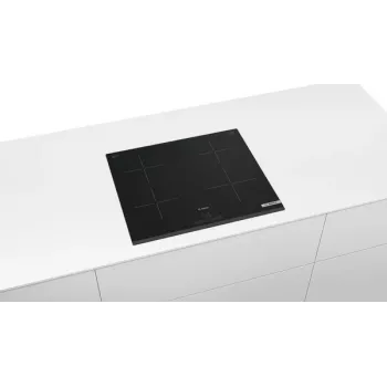Bosch | Płyta grzewcza | PUE63KBB6E | Indukcyjna | Liczba palników/stref gotowania 4 | Dotykowy | Timer | Czarny