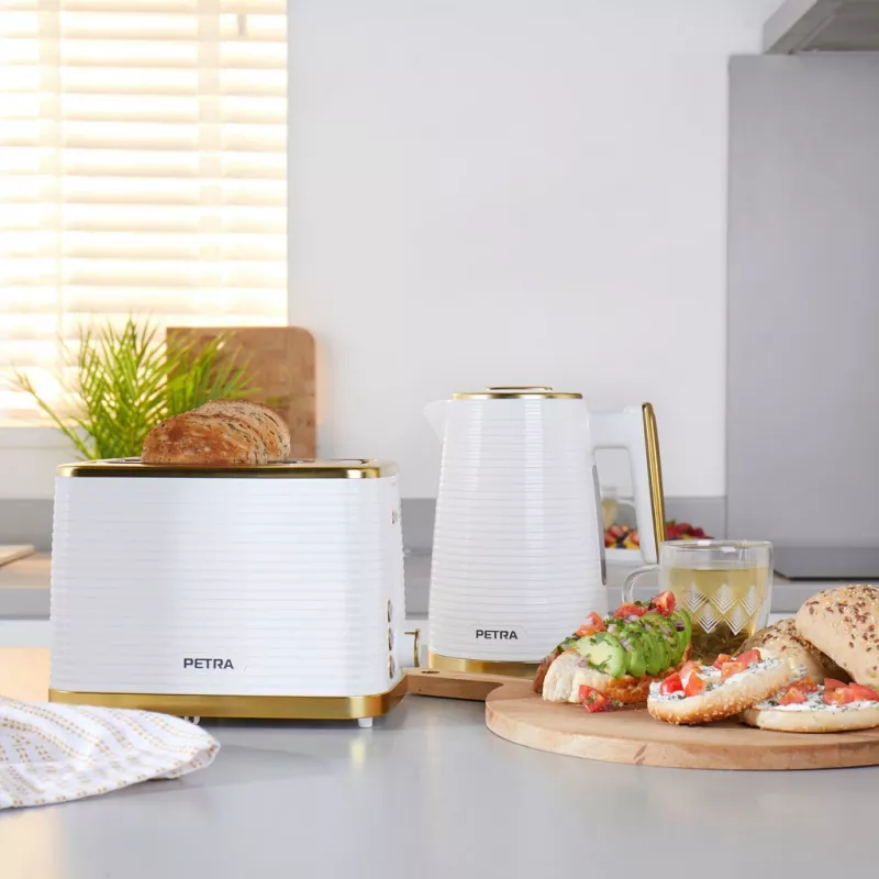 Toster Petra PT5032WVDE 2-kromkowy, kompaktowy toster elektryczny z 2 szczelinami