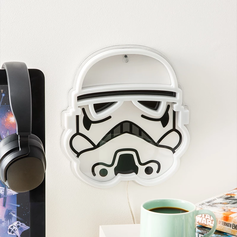Lampa neonowa LED do montażu na ścianie Paladone Stormtrooper model PP14595SWVN, dekoracyjne oświetlenie Star Wars