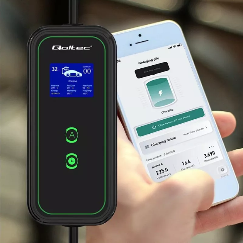 Qoltec Mobilny Ładowarka EV do Samochodu Regulowana 2w1 Type2 | 7kW | 230V | CEE 3 PIN | Wi-Fi | LCD | Przenośna | Wallbox | 5m
