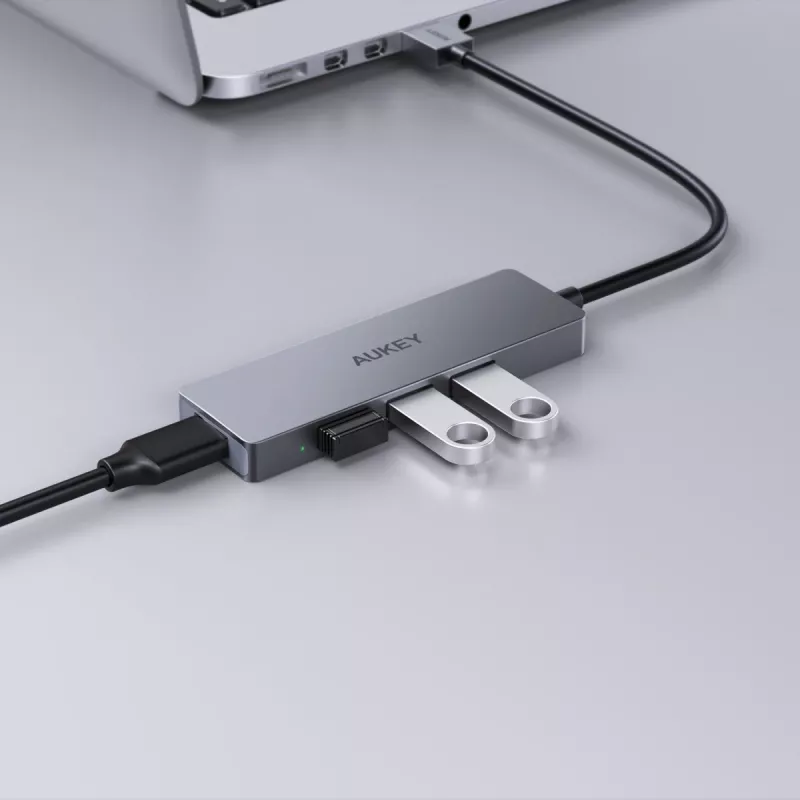 Hub USB Aukey CB-H36 — 4-portowy USB 3.2 Gen 1 Type-A, host USB 2.0, 5000 Mbit/s, aluminium srebrny