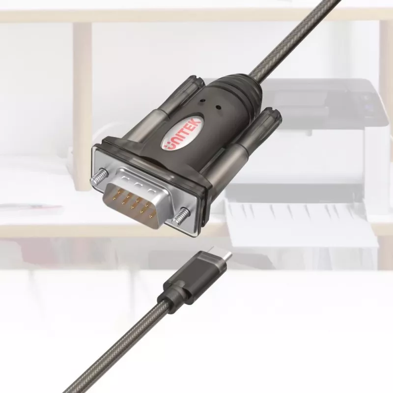 Kabel szeregowy Unitek Y-1105K — 1,5 m czarny, męski DB-9 na męski DB-9