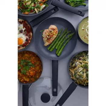 Patelnia Russell Hobbs 24 cm nieprzywierająca aluminiowa RH028371EU7