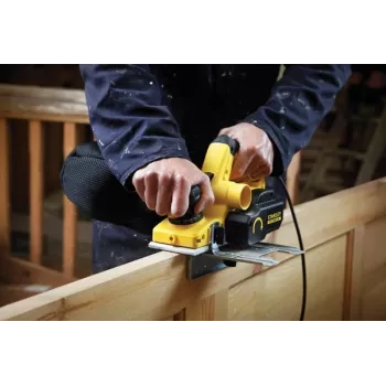 Stanley FATMAX 750W 9mm strug z walizką