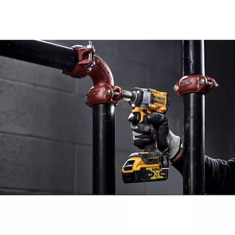 DEWALT 1/2 18V 406Nm IMPACT WRENCH TTAK RING DCF921NT