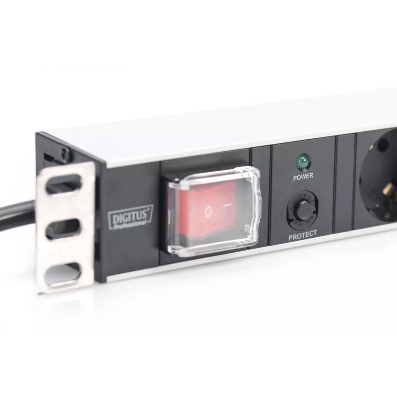 Listwa zasilająca Digitus DN-95403 z zabezpieczeniem przeciążeniowym