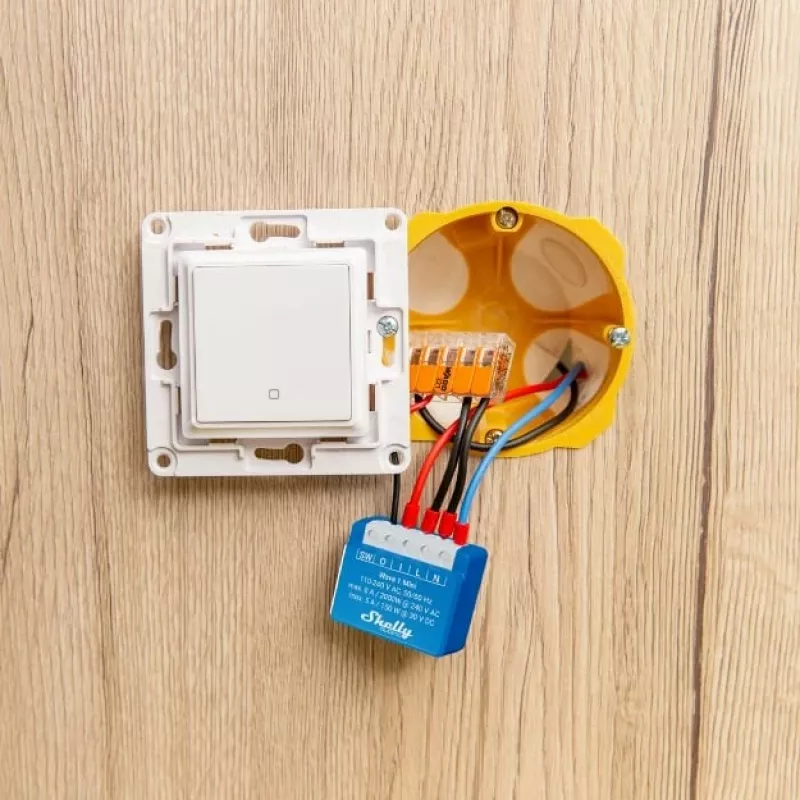 Inteligentny przekaźnik Shelly Qubino Wave 1 Mini bezprzewodowy 110–240V, 8A AC / 5A DC, 868,4 MHz, do użytku wewnętrznego, niebieski