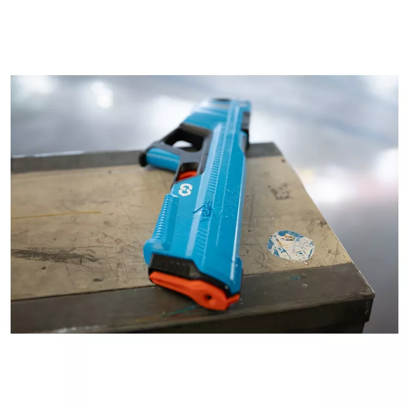 Pistolet na wodę SpyraOne SPGO1B — wbudowany zbiornik, czerwony, strumień wody 15,24 m