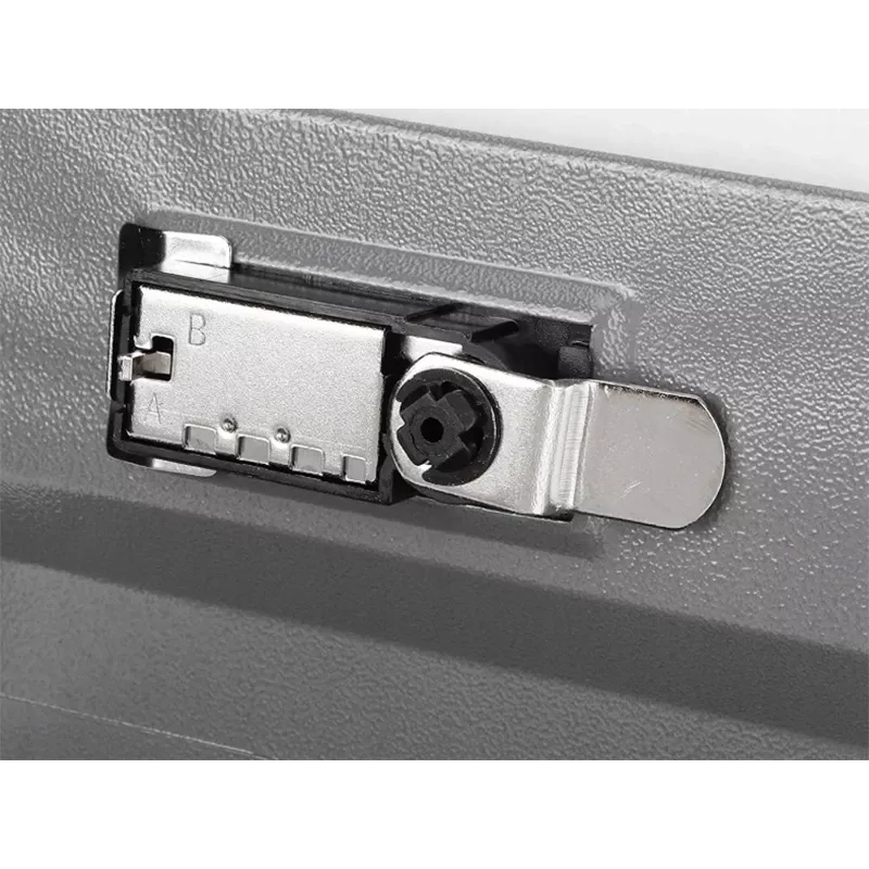 Skarbonka TRACER TRASEJ47654 — konstrukcja BookSafe Pro, bezpieczny mały sejf, trwały materiał