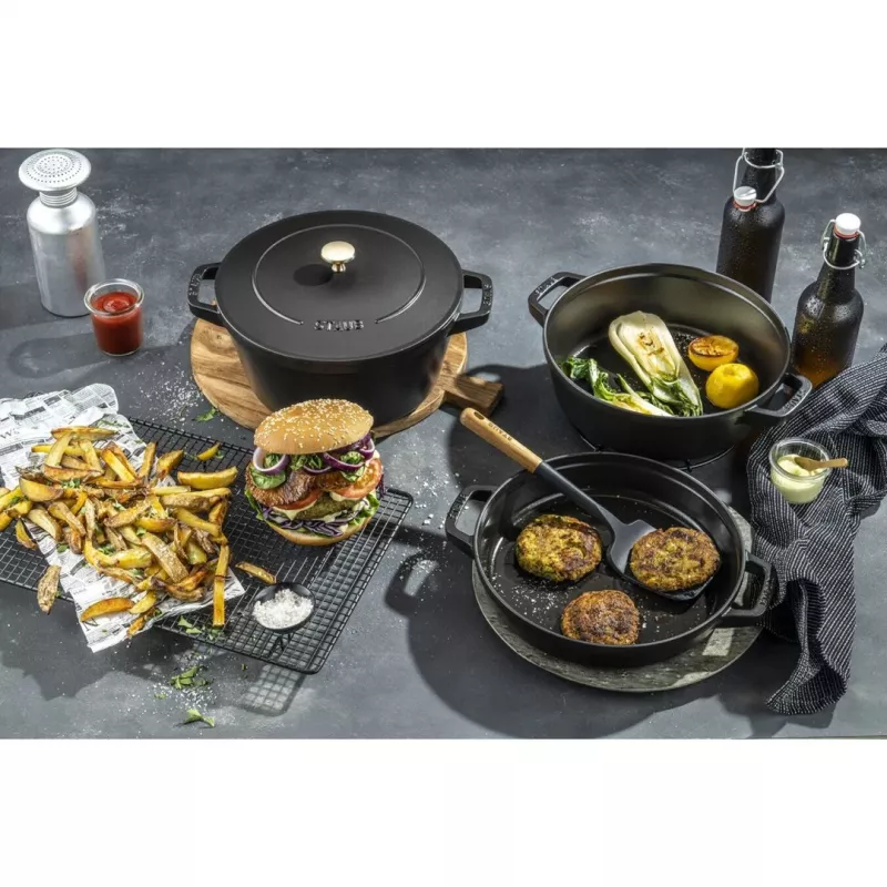 Staub La Cocotte 4,2 L okrągłe żeliwne naczynie do zapiekania