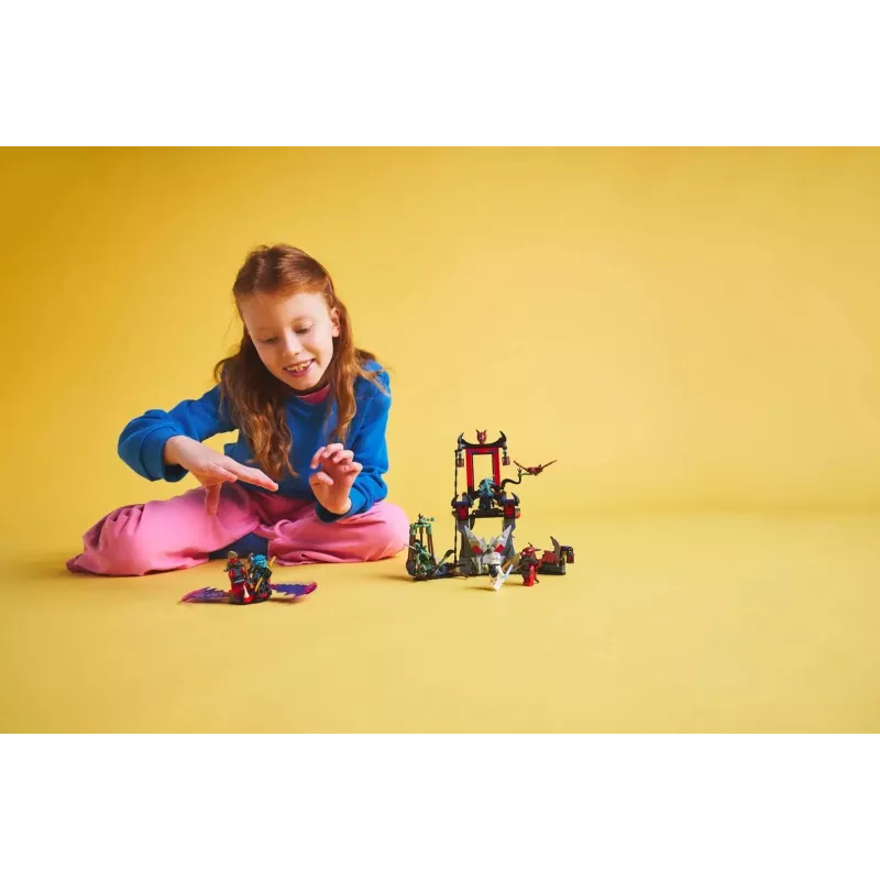 Zestaw konstrukcyjny LEGO NINJAGO 71841 Dragon Village — 305 elementów, 6 minifigurek, wiek 7+