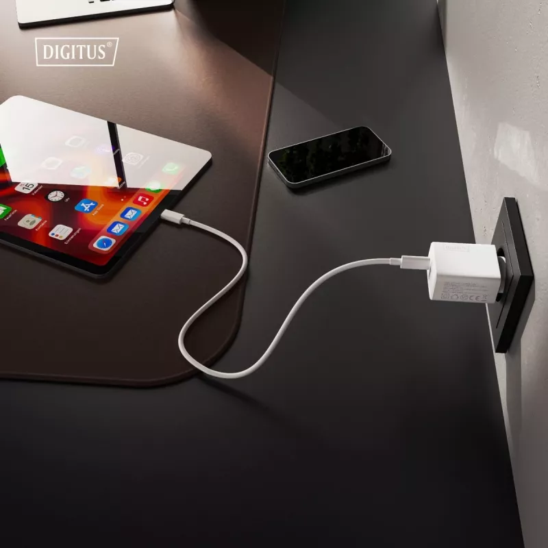 Ładowarka sieciowa USB GaN DIGITUS DA-10301 — 30 W, 1× USB-C, 1× USB-A, 100–240 V, biała