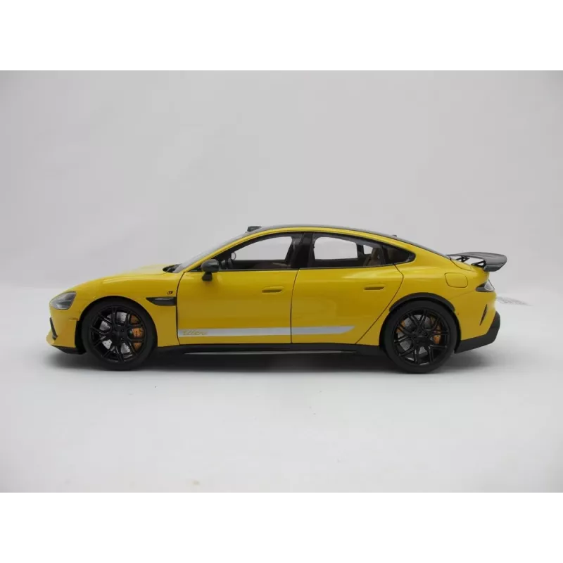 Klasyczny model samochodu Xiaomi BHR08KQGL, wstępnie zmontowany, skala 1:18 — 284×110×82,5 mm