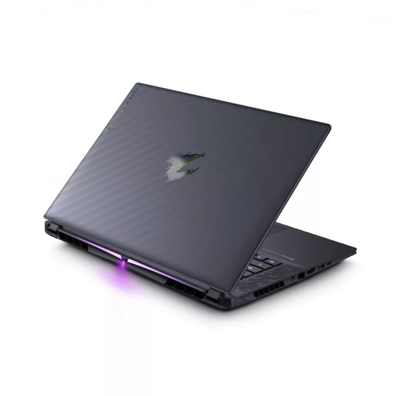 Laptop Gigabyte ELITE 16 2025 Ultra 9 16 cali 32 GB 1 TB RTX 5070 W11P