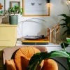 Gramofon analogowy z napędem paskowym Adler AD 1914 z portem USB, talerzem ceramicznym, silnikiem prądu stałego, prędkością 33 1/3 obr./min, Bluetooth 5.4, wyjściami RCA, wbudowanymi głośnikami