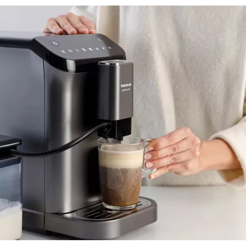 Espresso machine Taurus Accento Latte fully-automatic, built-in…