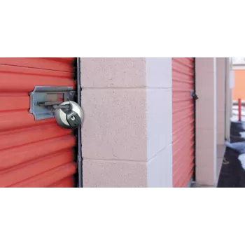 Kłódka Discus MASTER LOCK 70 mm Excell stal nierdzewna, osłonięta pałąk, zamykana na różne klucze