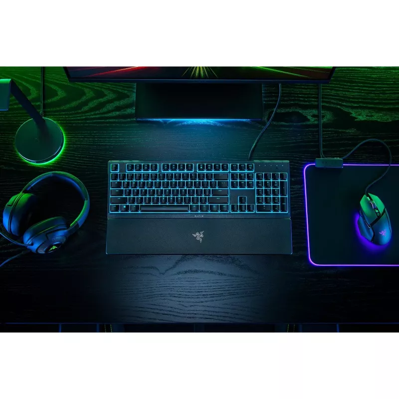 Klawiatura gamingowa Razer Ornata V3 X Full-size USB, membranowa, podświetlenie LED RGB, podpórka pod nadgarstki, częstotliwość odpytywania 1000 Hz, czarna