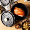 Garnek żeliwny Russell Hobbs 24 cm, czarny