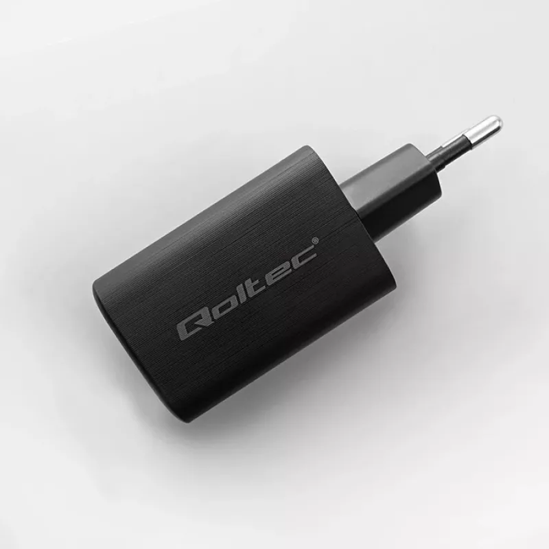 Qoltec 50766 Ładowarka do urządzeń mobilnych Laptop, Przenośna konsola do gier, Power bank, Smartfon, Smartwatch, Tablet Czarny AC Szybkie ładowanie Wewnętrzna