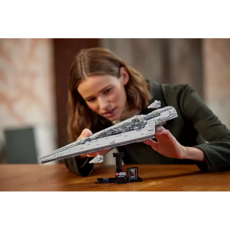 LEGO Star Wars Executor Super Star Destroyer 75356 — zestaw modelarski, 6034 elementy