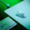 Zestaw myszy i podkładki gamingowej Razer Viper V3 Pro + Gigantus M — biały