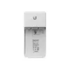Switch UBIQUITI NanoSwitch Gigabit Ethernet PoE, 4x Gigabit RJ-45, 4x porty PoE, budżet 36W, 24V DC