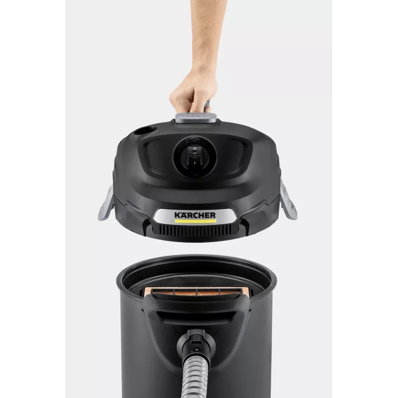 Odkurzacz do popiołu Karcher AD 4 Premium — 17 l, 600 W, bezworkowy, wąż metalowy, rura chromowana
