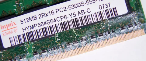 Modernizacja RAM i SSD w laptopach: Przewodnik zakupowy krok po kroku dla działów IT