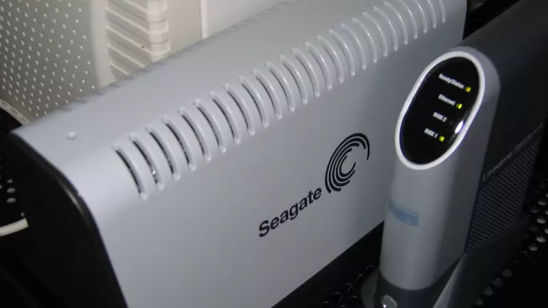 Cloud vs Local NAS Backup: Where the Money Goes and Who Holds the Keys