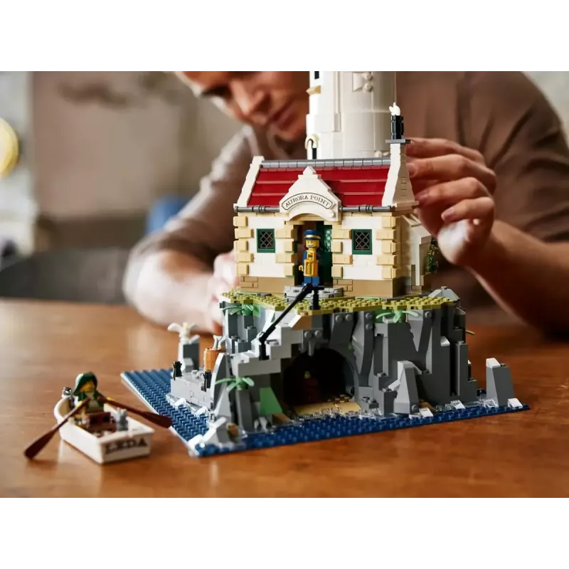 LEGO Ideas 21335 Zmechanizowana latarnia – 2065 elementów, zmotoryzowane obracające się światło, 18+