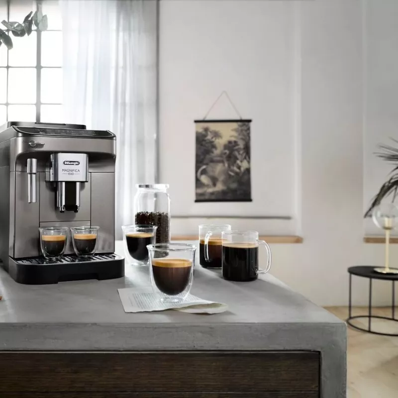Ekspres do kawy De’Longhi Magnifica Evo w pełni automatyczny 1,8 l