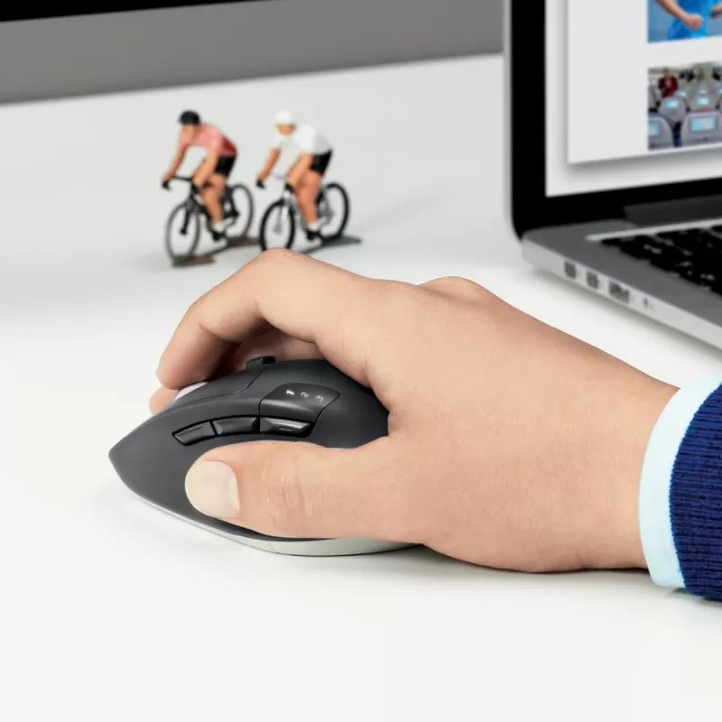 LOGITECH M720 Triathlon Wielourządzeniowa Mysz Bezprzewodowa - Czarna